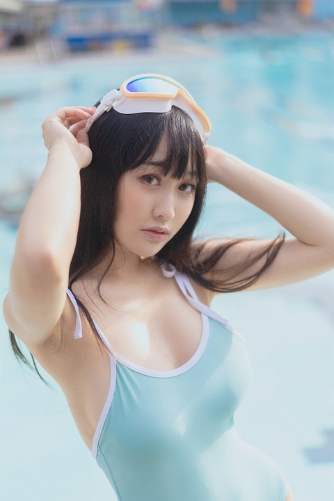 脱尾巴Mizuki NO.001 泳池.jpg 脱尾巴Mizuki NO.001 泳池.jpg